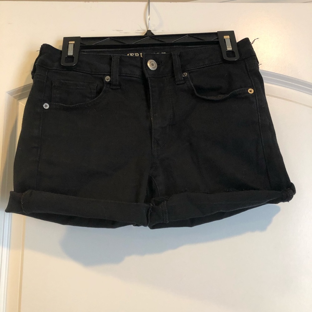 AEO black jean shorts size 6